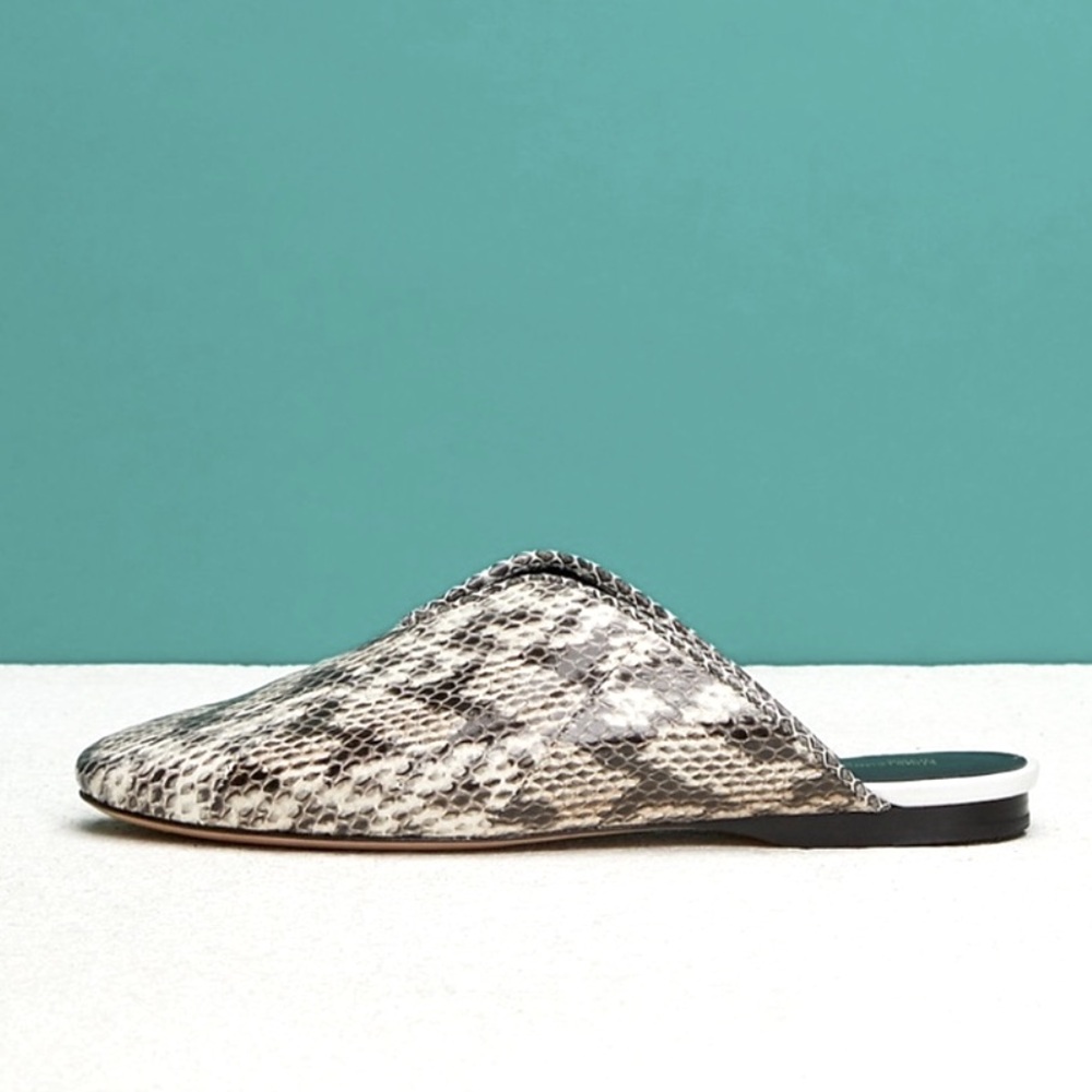 Diane von Furstenberg Octavia Snake Slide Flats Size 6.5 100% Water snake.